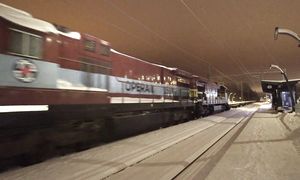 Сплотка 10-и американских тепловозов C36-7 _ Convoy of 10 GE C36-7i locomotives