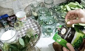 Огурцы "Пальчики оближешь" - Три Рецепта в одном видео