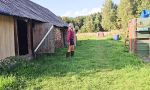 Уехали из города в деревню — и вот что тут получилось! Жизнь на земле: вырастили 21 сорт томатов