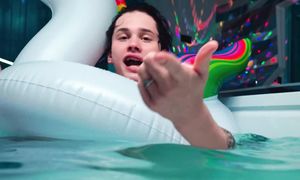 Даня Милохин - Я Дома (клип, 2020)