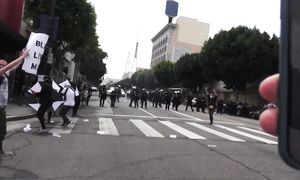 ДИМА ДАЛАЙ: УЛИЧНЫЕ СТОЛКНОВЕНИЯ С ПОЛИЦИЕЙ США. Американцы Отвечают про Протесты и Погромы в Америке