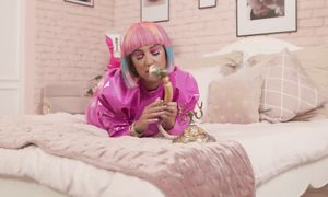 Ольга Бузова - Розовые очки (клип, 2021)