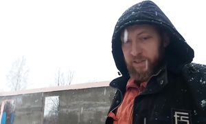 Утеплил пол и стены опилками с цементом 2 года спустя! Что случилось с полом... Косяки со стенами