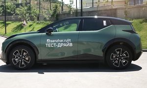 Zeekr X — жылдам отбасылық кроссовер //QAZ Kolesa.kz