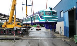 Перевозка вагона дизель-поезда ДР1А в музей ч. 1 / DR1A DMU head car to museum, part 1