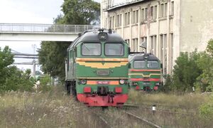 Тепловоз M62-1035 в депо Шкиротава / M62-1035 at Škirotava depot