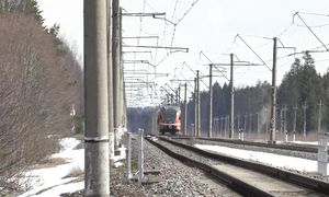Штадлерский электропоезд 1311 близ о.п. Мустйыэ / Stadler EMU 1311 near Mustjõe stop