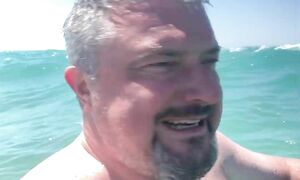 Как отличить поддельное море? #вэнлайф #казахстан #путешествие #юмор #каспийскоеморе #море #vanlife