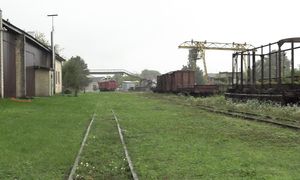 SnapSave.io-Тепловоз ТУ2-150 в депо Паневежис _ TU2-150 in Panevežys depot