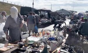 Барахолка Минска деньги из мусора