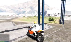 КӨЛІКТІ ҚҰПИЯ ЖЕРГЕ ЖАСЫРДЫМ!!! ЖАСЫР және ІЗДЕ!!! ГТА 5 қазақша