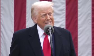 СРОЧНО: У ТРАМПА ЕСТЬ НОВОСТИ! СДЕЛКА США С КИТАЕМ! ТРАМП УНИЧТОЖИТ ФРС