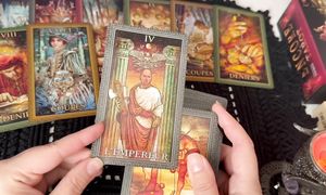 Срочно Имя и Фамилия МУЖЧИНЫ с Которым ждет ВСТРЕЧА... расклад таро  знаки судьбы