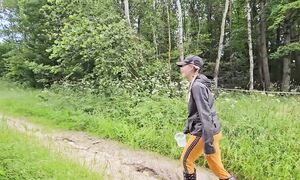 НАШЛИ своё  Я  спрятавшись в глуши около деревни Беларуси.