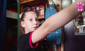 «Экзамен по хореографии!» - шестая серия юмористического сериала «Крутые детки!».