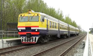 Дизель-поезд ДР1АM-246 на о.п. Шмерлис  DR1AM-246 DMU at merlis stop