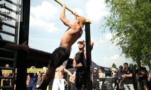 Max True vs Community