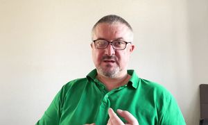 Казахстан выгоняет мигрантов Новый сложный порядок оформления РПП и ВНЖ Казахстана с 13.02.2026