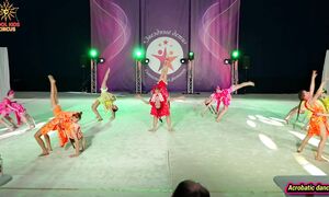 Премьера! «Счастье килограммами!» - Детский акробатический танец!