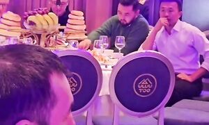 КЫРГЫЗДЫН ЖИГИТТЕРИ