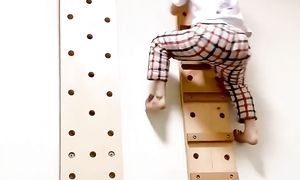 Вот  как  с  раннего  детства  китайцы  и японцы  тренируют  своих  детей